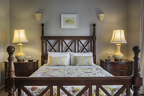 Balhambra Suites - Adults Only