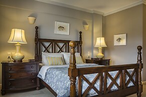 Balhambra Suites - Adults Only