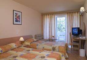 Hotel Oasis