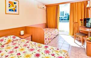 Hotel Oasis