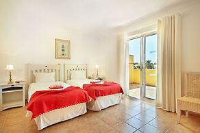 Jardim Da Meia Praia Hotel