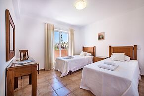 Jardim Da Meia Praia Hotel