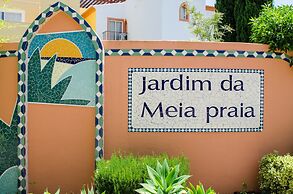 Jardim Da Meia Praia Hotel
