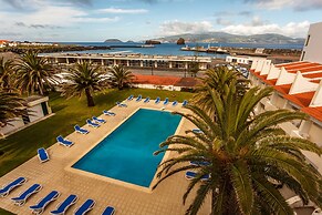 Hotel Caravelas