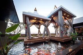 Nouvo City Hotel
