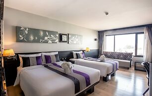 Nouvo City Hotel