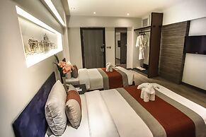 Nouvo City Hotel