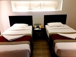 Nouvo City Hotel