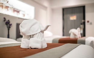 Nouvo City Hotel