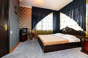 Ezio Palace Hotel