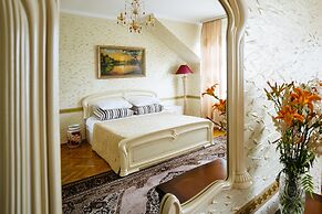 Ezio Palace Hotel