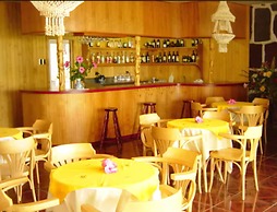 Iorana Hotel