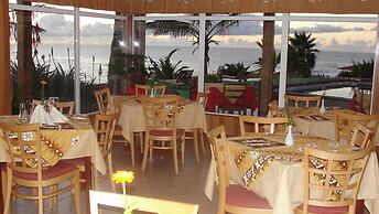 Iorana Hotel