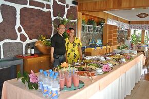 Iorana Hotel