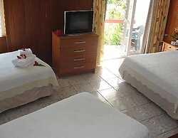 Iorana Hotel