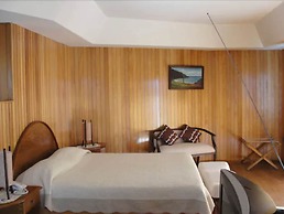 Iorana Hotel