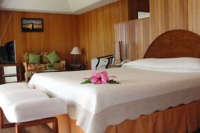 Iorana Hotel
