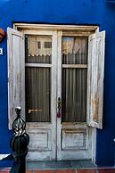 Azul Colonial