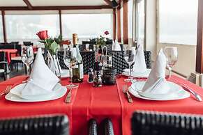 Hotel Azzurro
