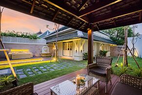 Kalanan Riverside Resort