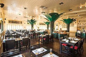 Kalanan Riverside Resort