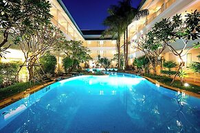 Kalanan Riverside Resort