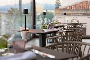 Petit Hotel