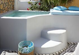 Blue Sea Hotel