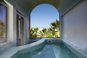 Blue Sea Hotel