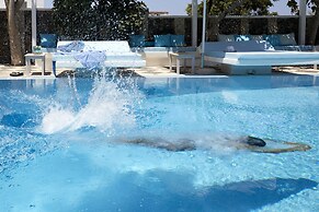 Blue Sea Hotel
