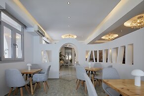 Blue Sea Hotel