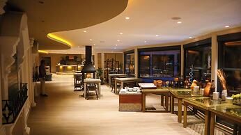 Ata Park Hotel