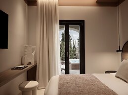 NAUMA PAROS Design Boutique Hotel-Adults Only