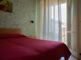 Hotel Ausonia