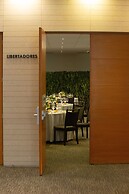 Pullman Lima San Isidro