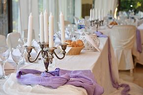 Four Seasons Hotel