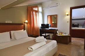 Four Seasons Hotel