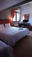 Four Seasons Hotel