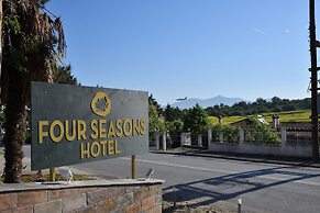 Four Seasons Hotel