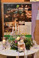 Four Seasons Hotel