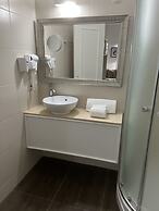 Alvear Hotel