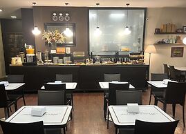 Alvear Hotel