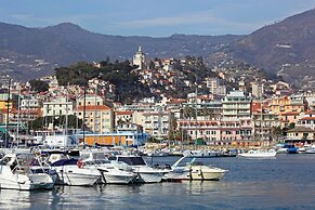 Sakura Inn Sanremo