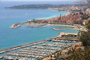 Sakura Inn Sanremo