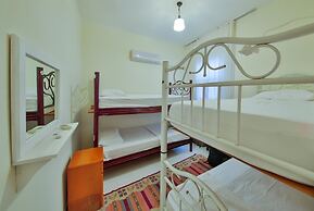Ates Pension
