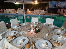Tus' Hotel