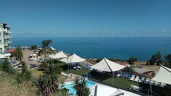 Tus' Hotel
