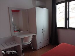 Tus' Hotel