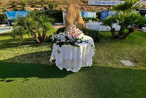 Tus' Hotel