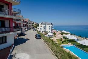 Tus' Hotel